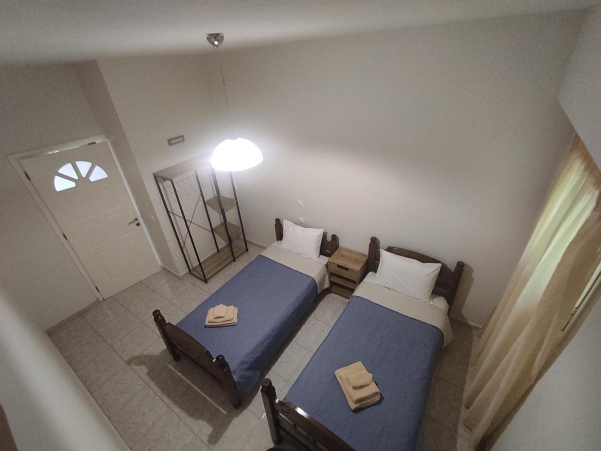Nickthegreekapartment Galatas  Экстерьер фото